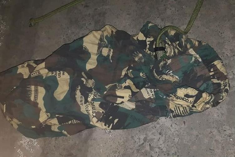 Mot tai xe Grab bi cuop kinh di nhu phim hinh anh