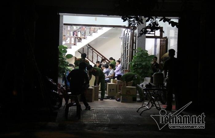 Khám xét trụ sở trùm DN vận tải ở Huế ảnh 1 Kham xet tru so trum DN van tai o Hue anh 1