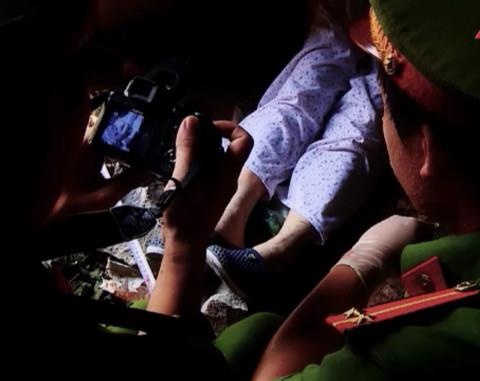 tu tu Dat Cang so bong toi anh 1