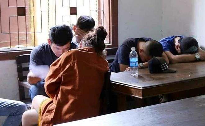 thanh nien o vu truong duong tinh voi ma tuy anh 1