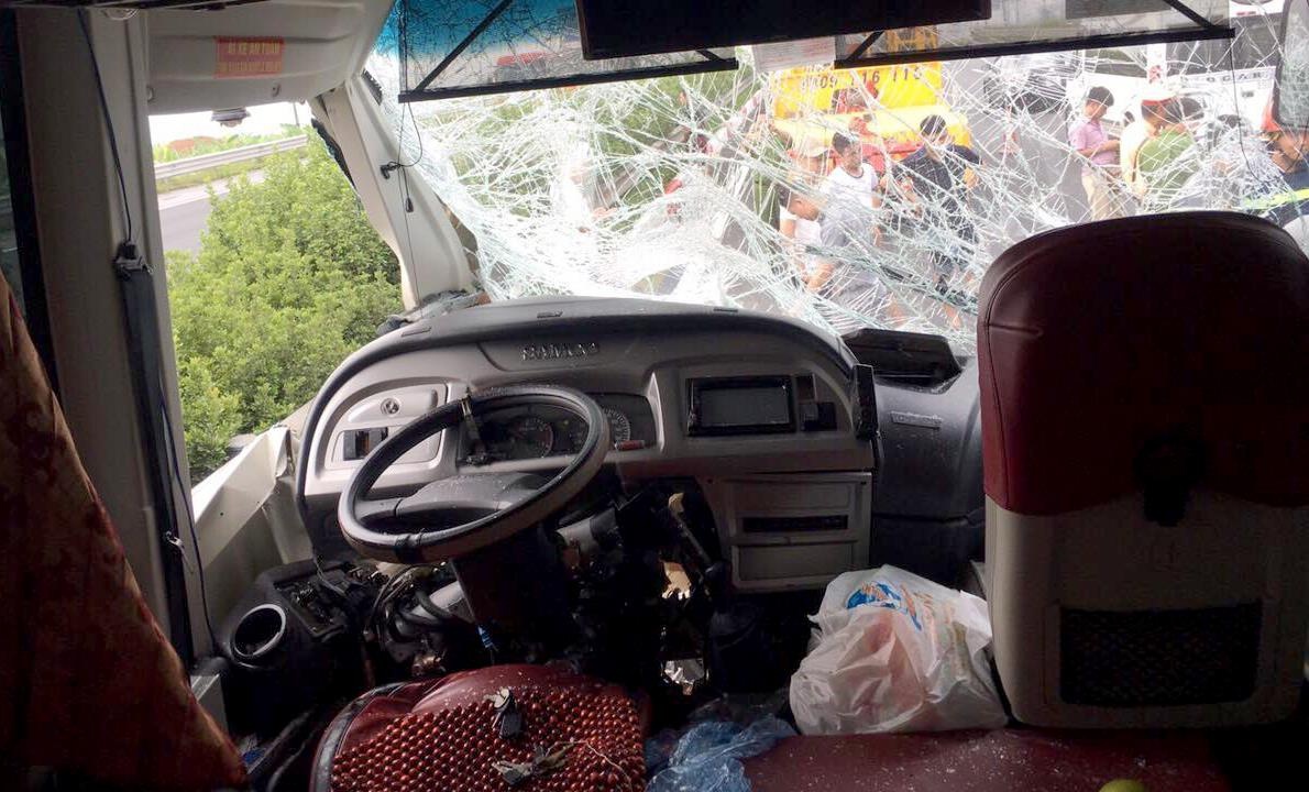 Tai nạn ở Pháp Vân - Cầu Giẽ ảnh 3 Tai nan o Phap Van - Cau Gie anh 3