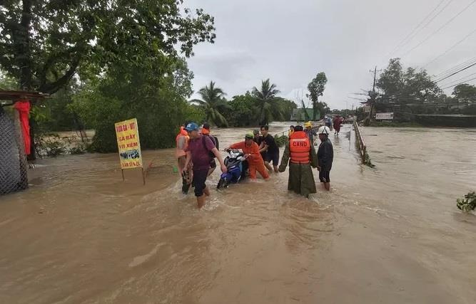 Phú Quốc ngập nước ảnh 2 Phu Quoc ngap nuoc anh 2