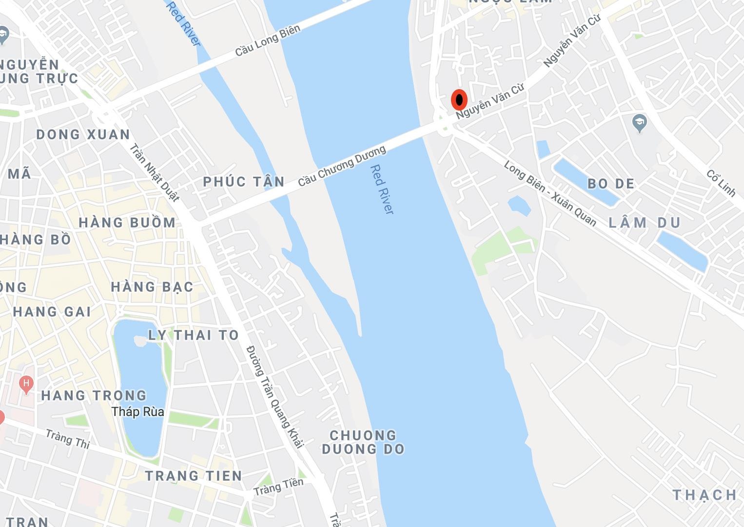 Xe hop lao tu tang 2 xuong dat anh 3