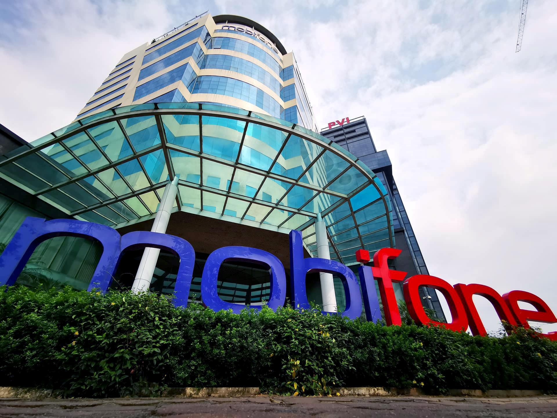 5 lanh dao MobiFone bi khoi to vi lien quan thuong vu AVG hinh anh