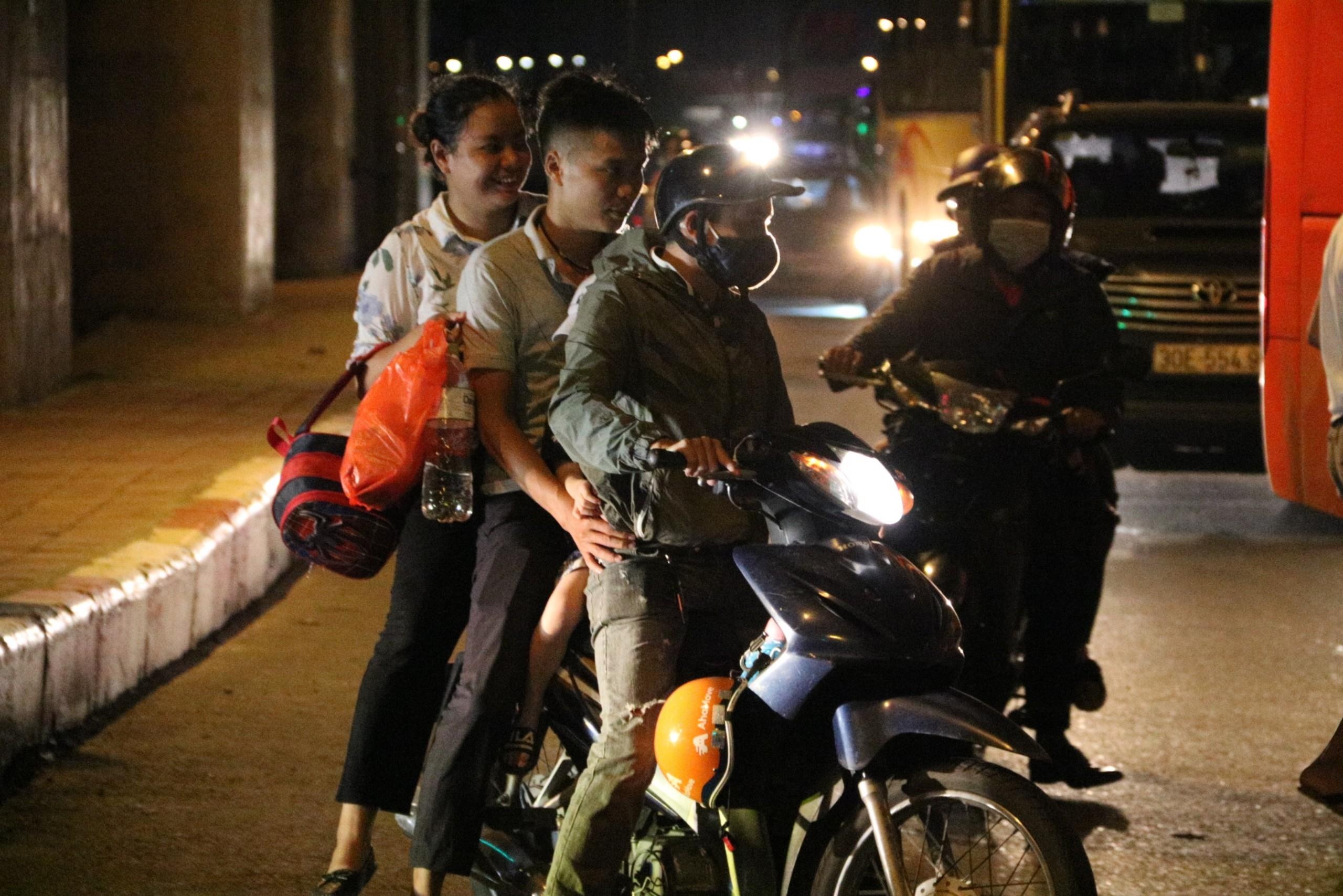 Cua ngo Thu do un tac anh 11