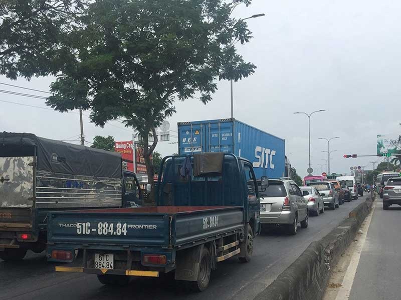 mo rong quoc lo qua cua ngo anh 2