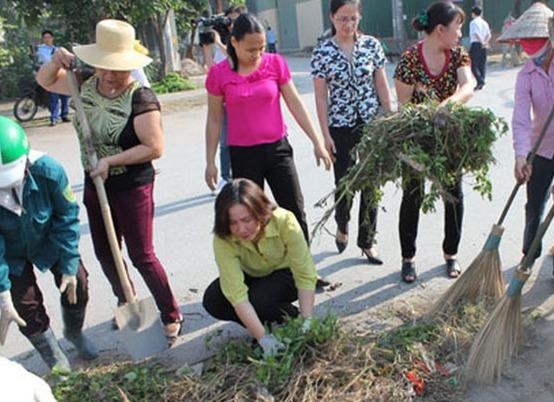 Xoa 28 diem tap ket rac thai nho nhom 'chat' cua phu nu khu pho hinh anh