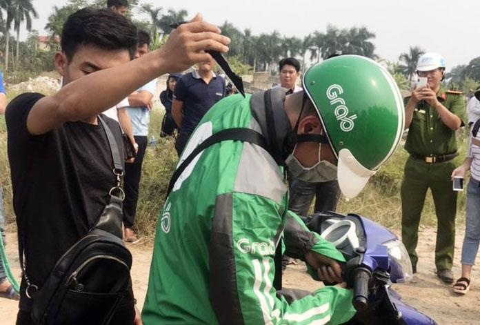 Hang tram nguoi theo doi canh thuc nghiem vu giet nam sinh chay Grab hinh anh