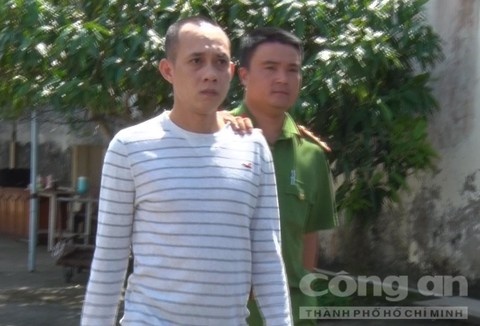 Bắt chủ nợ nhốt con nợ ảnh 1 Bat chu no nhot con no anh 1