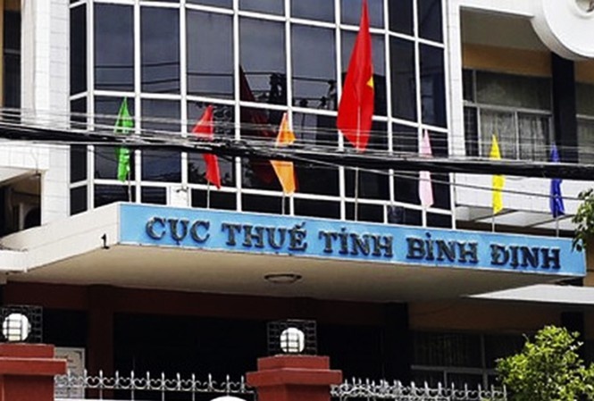 Cuc truong Cuc thue Binh Dinh bi giang chuc hinh anh