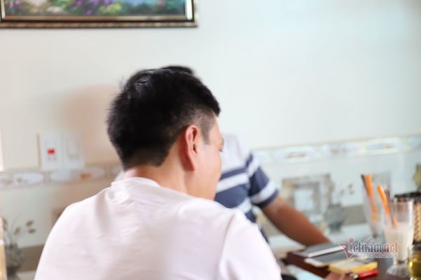 7 lan chui bam container sang Anh anh 1