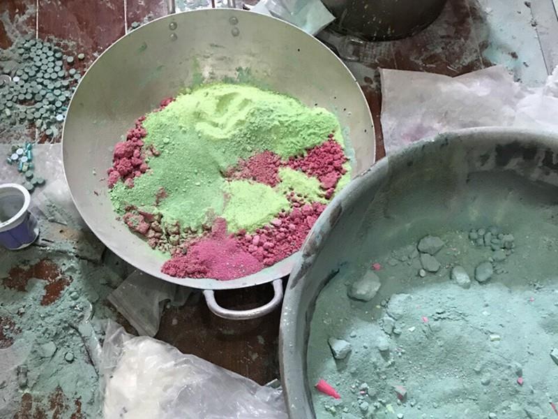 Hoan xu vu tron heroin voi thuoc tang truong co bap hinh anh