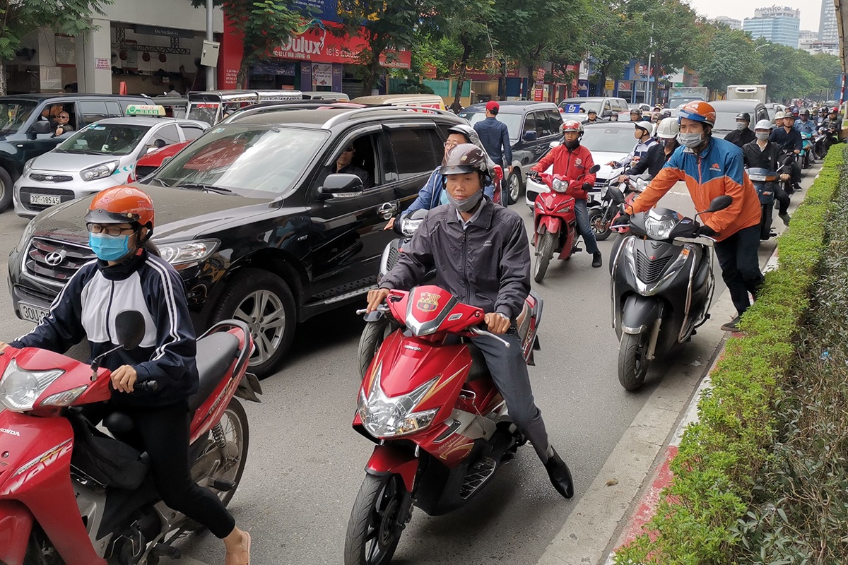 cháy xe Mercedes ảnh 5 chay xe Mercedes anh 5