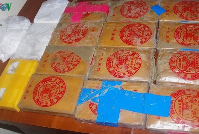 nhặt được 25 bánh heroin ở bãi biển ảnh 1 nhat duoc 25 banh heroin o bai bien anh 1