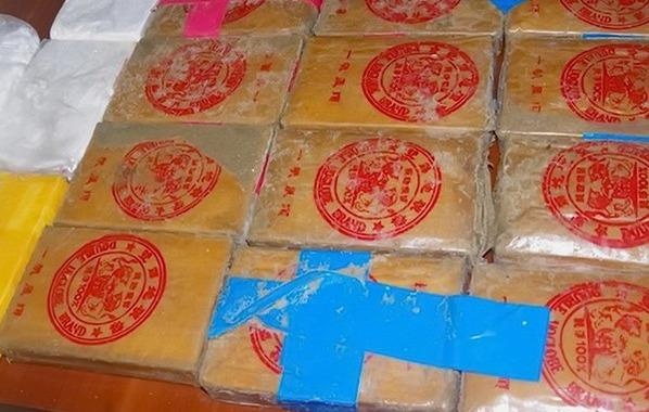 Ca lang nao dong vi nhat duoc 25 banh heroin o bai bien hinh anh
