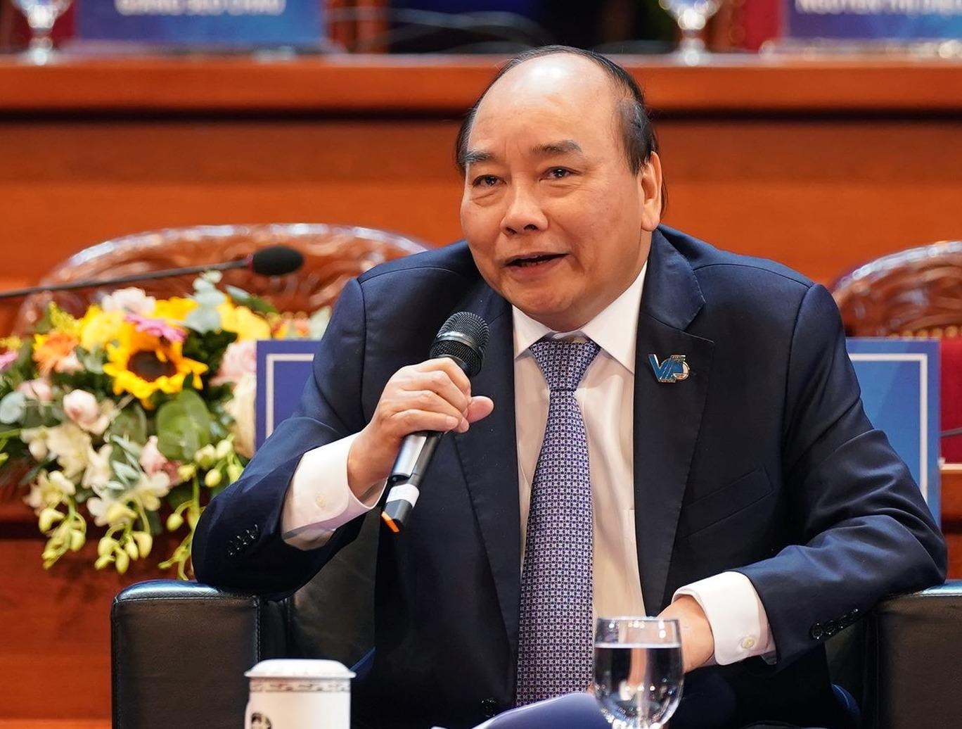 Thu tuong muon nghe nhung cau hoi thang, khong khuon mau hinh anh