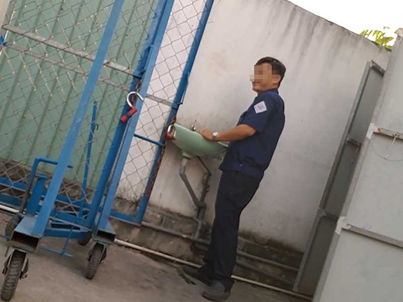 Dang kiem lam tien o 2 trung tam TP.HCM hinh anh