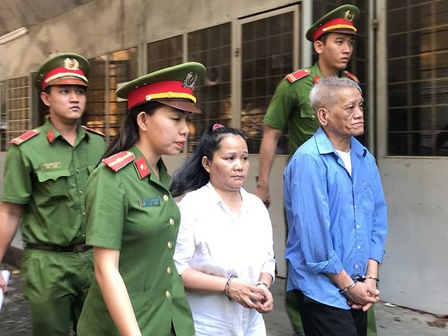 chiem doat tai san anh 1