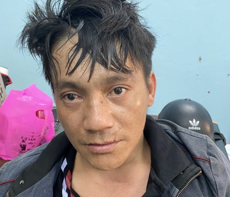 Nhom cuop thuc hien hang chuc vu giat day chuyen o Da Nang hinh anh