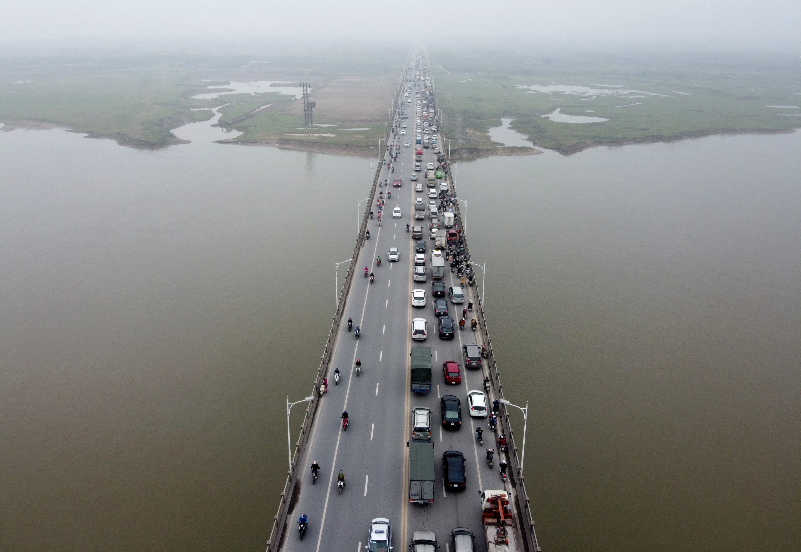tai nan tren cau Vinh Tuy anh 2