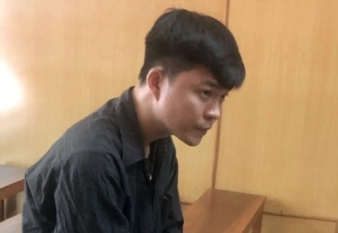 Nhan vien ngan hang trom hon 31,5 ty dong tu cac may ATM hinh anh