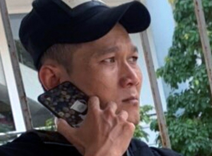 Gia danh bi can sau do thanh bi can that hinh anh