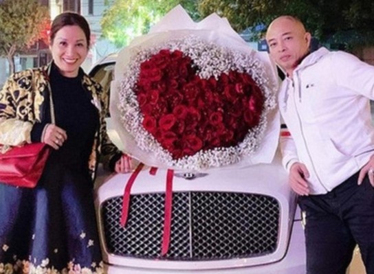 Ho so bat hao cua Duong 'Nhue' hinh anh