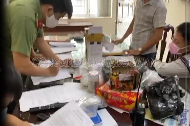 che tao thuoc no anh 1