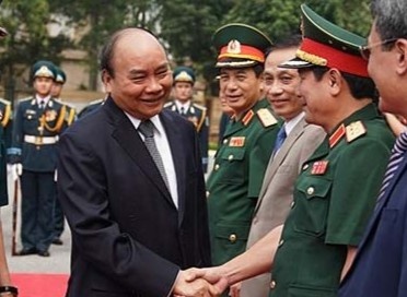 Thu tuong tham luc luong nong cot bao ve khong phan, mat dat, bien dao hinh anh