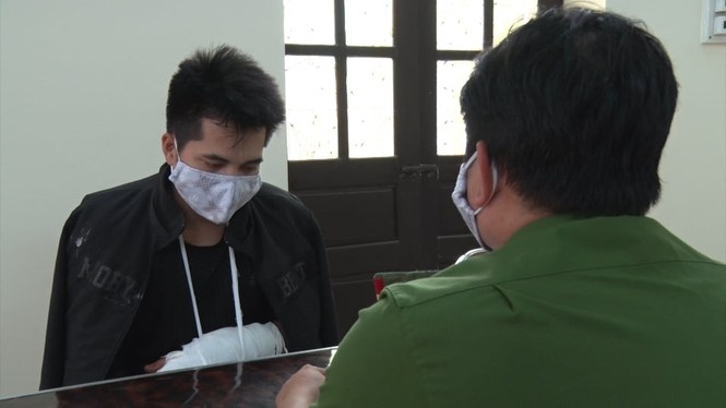 sản xuất tiền giả ảnh 3 san xuat tien gia anh 3