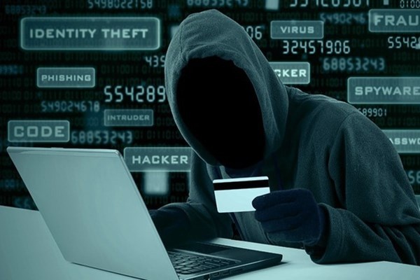 Hoc sinh lop 12 cam dau duong day hack Facebook chiem doat 10 ty dong hinh anh