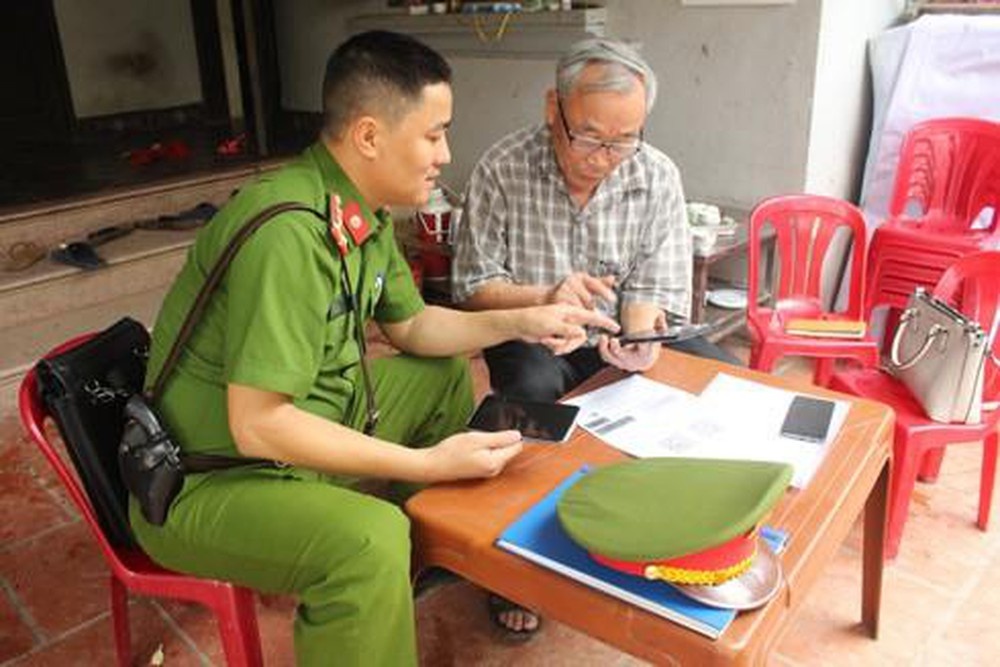 Dung Zalo tra cuu nhanh so dien thoai cua canh sat khu vuc phuong hinh anh