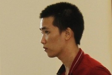 Bi phat 15 nam tu vi 'yeu' be gai 13 tuoi hinh anh