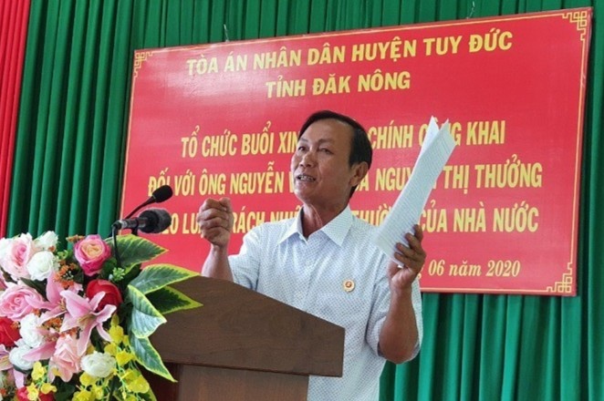 Ket an oan, nguyen chanh an va tham phan bi ky luat hinh anh