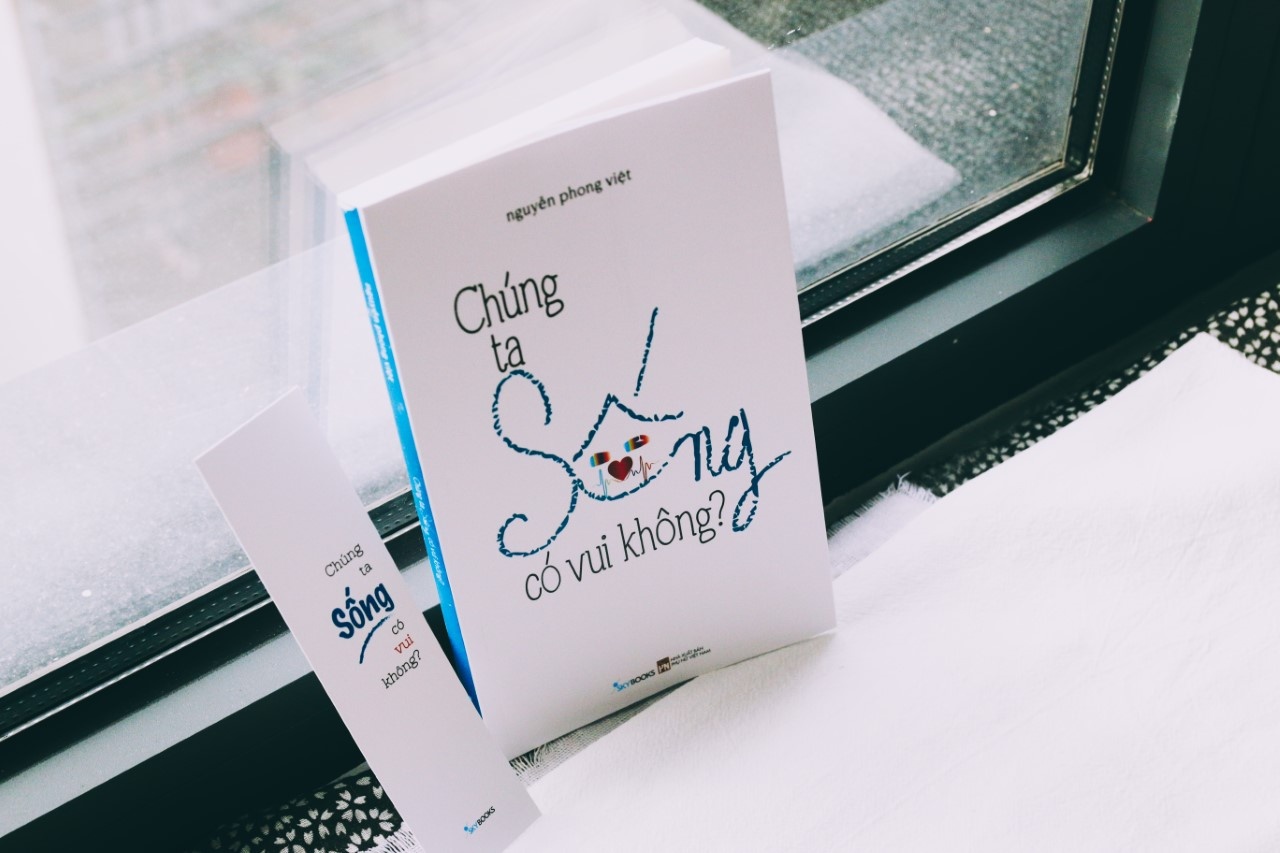 Chung ta song co vui khong? hinh anh