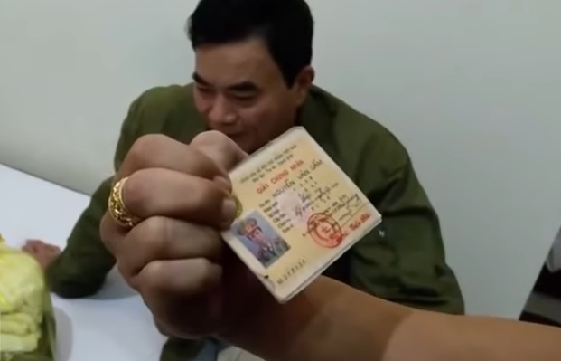 Gia tuong cong an de lua nguoi dan hinh anh