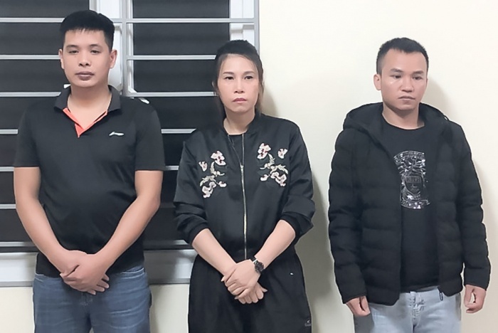 Khoi to cap nam nu dua 42 nguoi tron sang Trung Quoc trai phep hinh anh