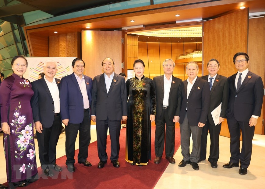 Tong Bi thu du phien thao luan tai Quoc hoi anh 4