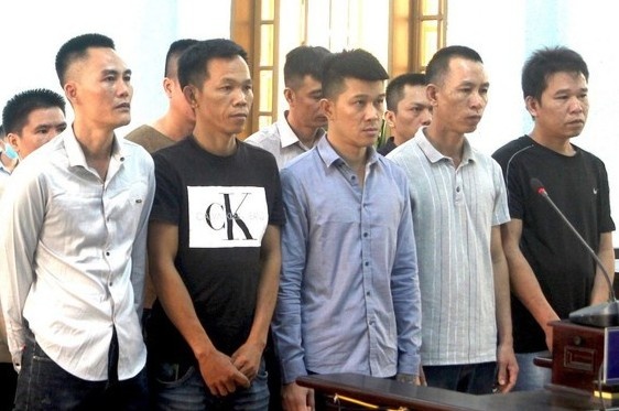 Phan quyet Hung 'sida' the nao? hinh anh