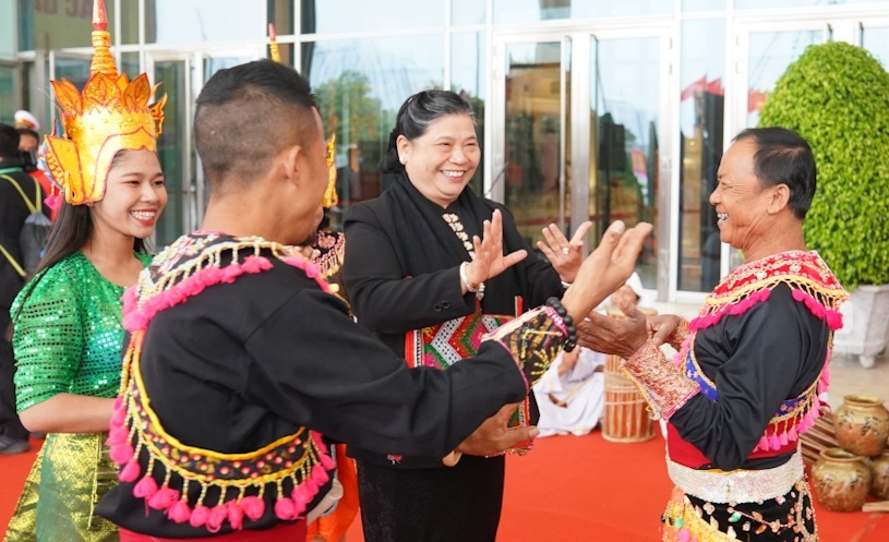 dan toc thieu so Viet Nam anh 6