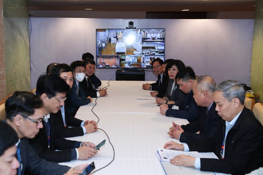 Dai hoi lan thu XIII cua Dang anh 2