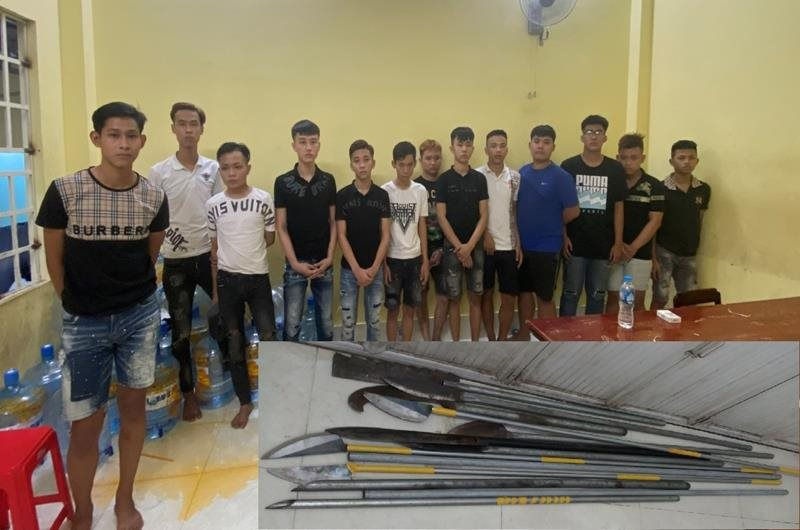 nhom thanh nien hon chien anh 1