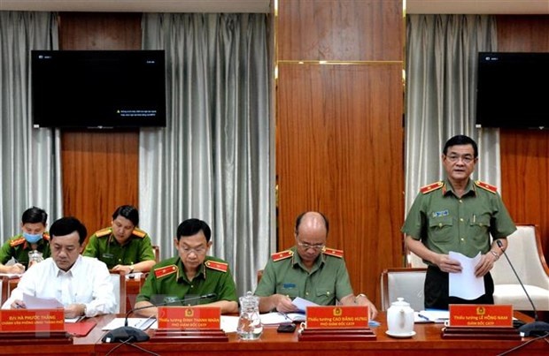 di doi Trai tam giam Chi Hoa anh 2