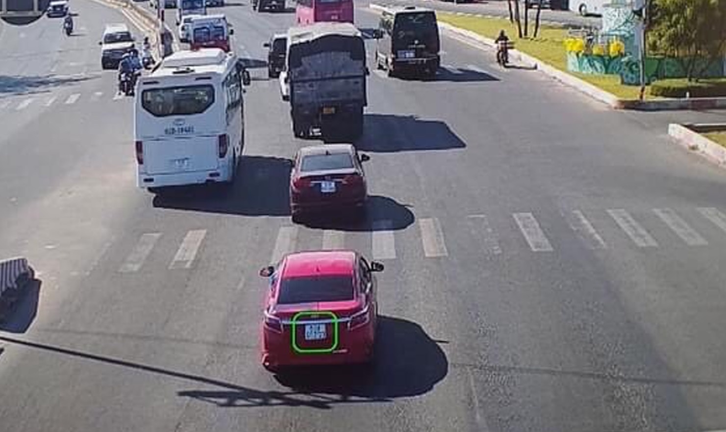 Ba Ria - Vung Tau khai truong he thong phat nguoi qua camera hinh anh