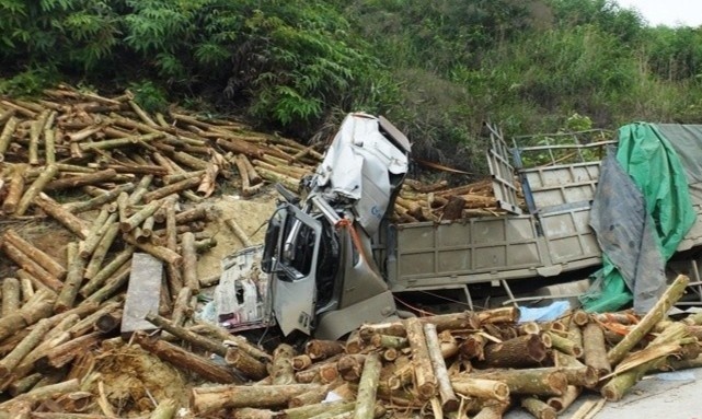 Phat chu doanh nghiep 46 trieu dong trong vu tai nan lam 7 nguoi chet hinh anh