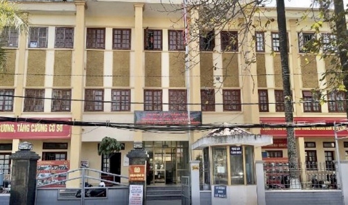 Bat tam giam doi truong, doi pho thuoc Cong an quan Do Son hinh anh