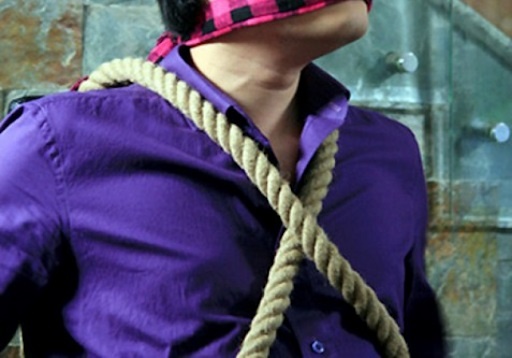 Chu doanh nghiep o TP Quy Nhon bi giang ho bat giu, danh dap hinh anh