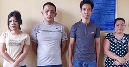 tra tấn nhân viên ảnh 1 tra tan nhan vien anh 1