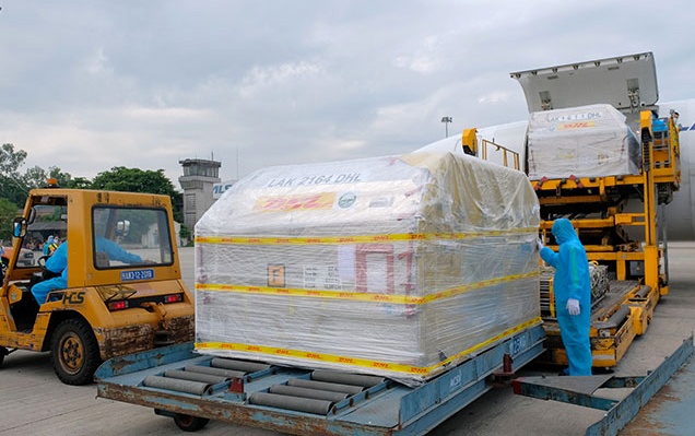 Phan bo hon 746.000 lieu vaccine Pfizer anh 1