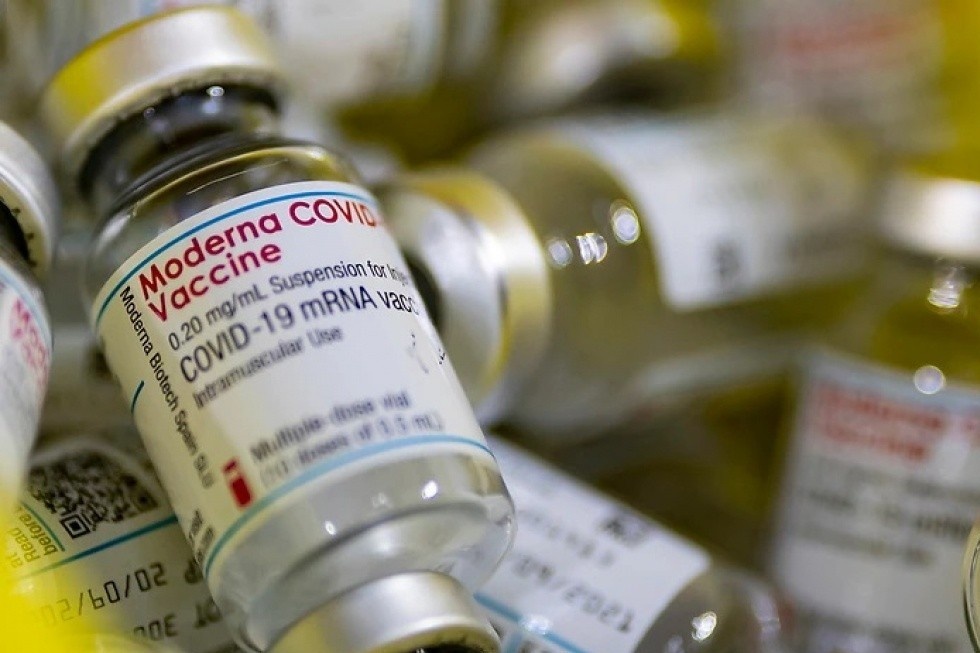TP.HCM va cac tinh phia Nam duoc phan bo 500.000 lieu vaccine Moderna hinh anh